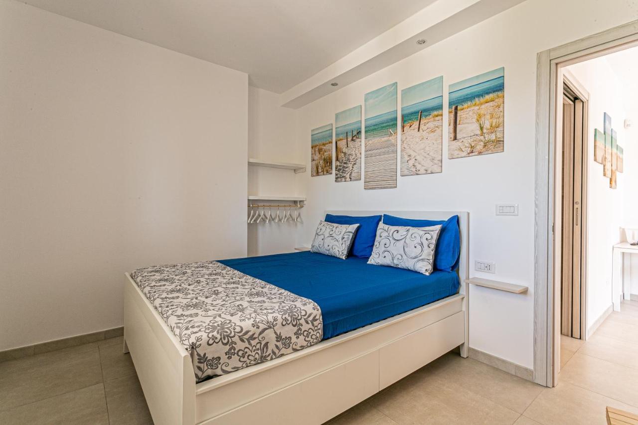 Resort Almaredamarra Con Piscina E Idromassaggio Sul Mare Torre San Giovanni Ugento Eksteriør bilde