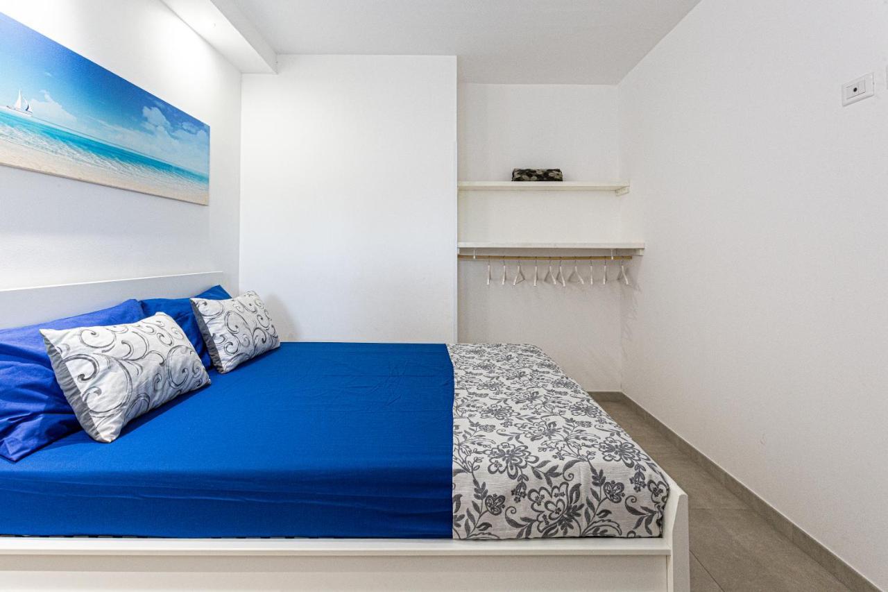 Resort Almaredamarra Con Piscina E Idromassaggio Sul Mare Torre San Giovanni Ugento Eksteriør bilde