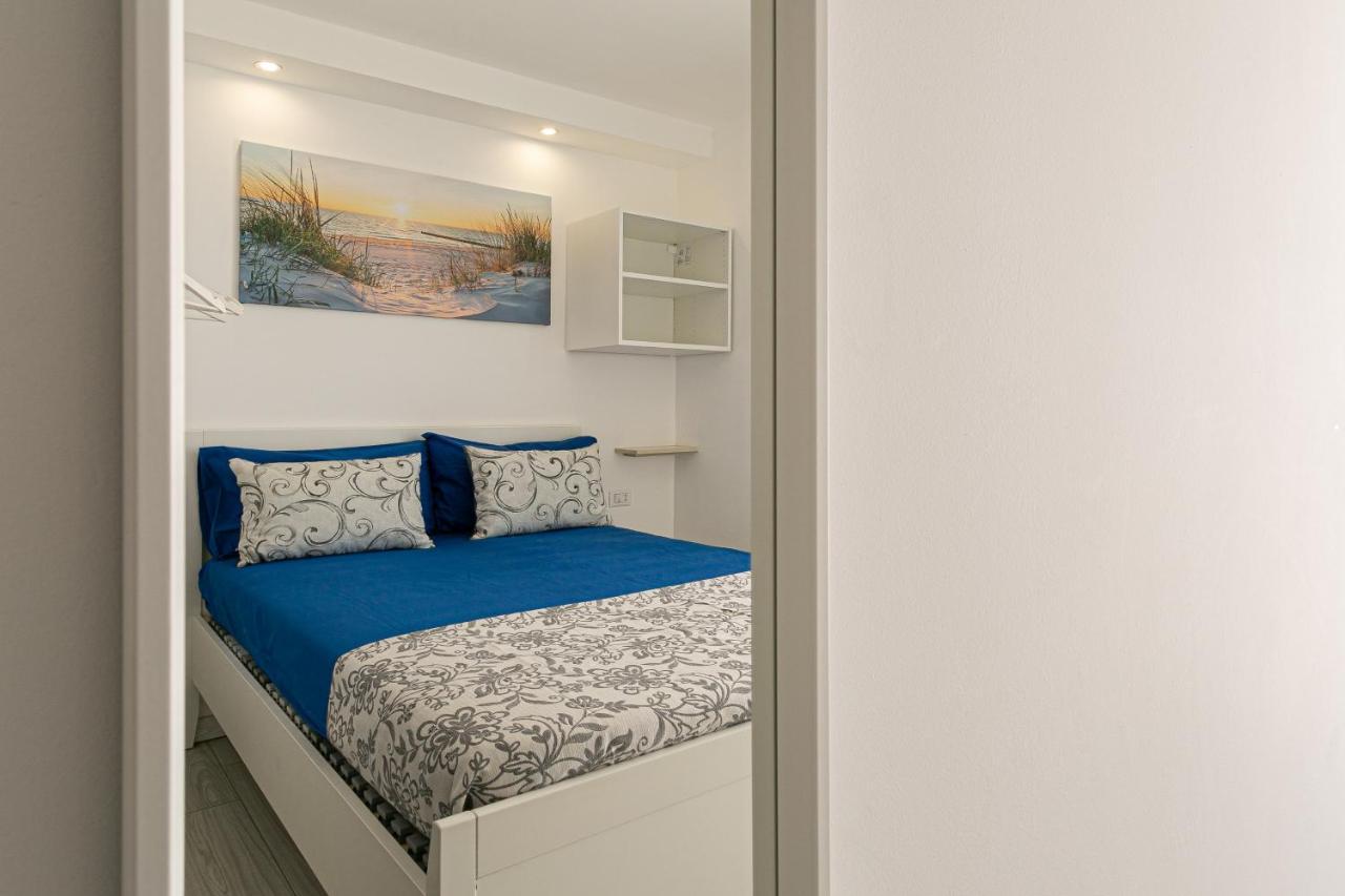 Resort Almaredamarra Con Piscina E Idromassaggio Sul Mare Torre San Giovanni Ugento Eksteriør bilde