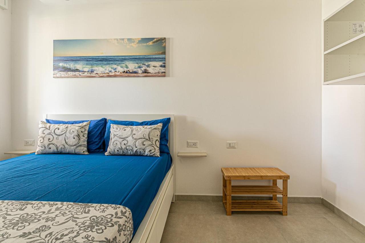 Resort Almaredamarra Con Piscina E Idromassaggio Sul Mare Torre San Giovanni Ugento Eksteriør bilde