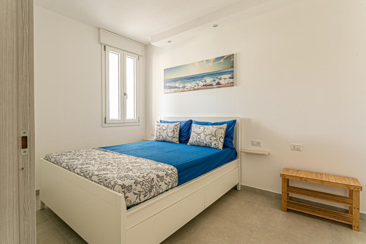 Resort Almaredamarra Con Piscina E Idromassaggio Sul Mare Torre San Giovanni Ugento Eksteriør bilde